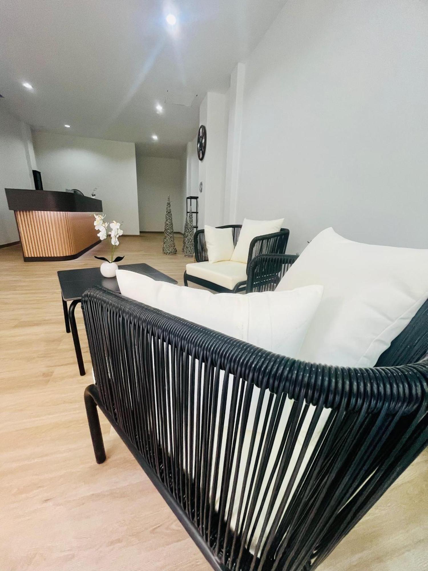 28 Boutique Hotel Patong Exterior foto
