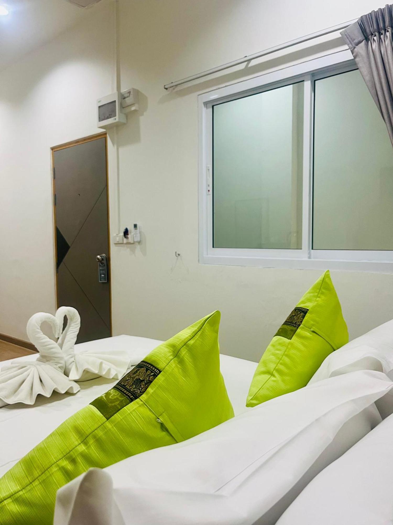 28 Boutique Hotel Patong Exterior foto