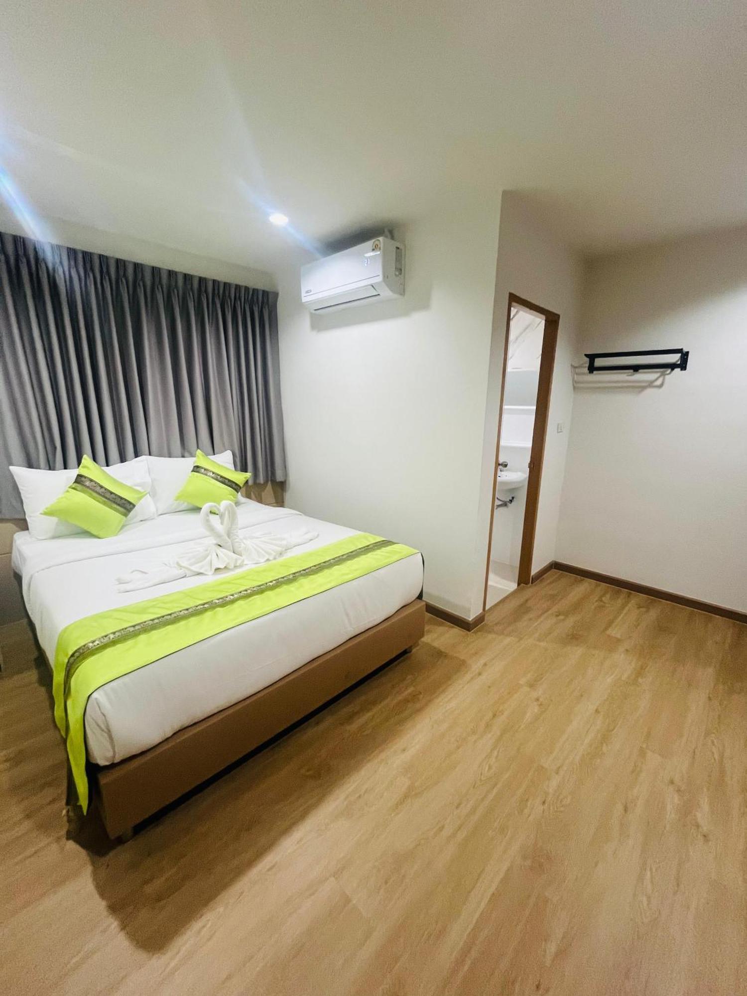 28 Boutique Hotel Patong Exterior foto